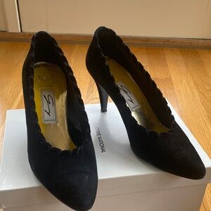 Black Suede Pointed-Toe High Heel Pumps with Braided Trim